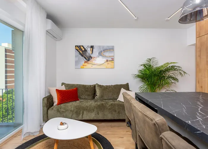 Apartament Karlo